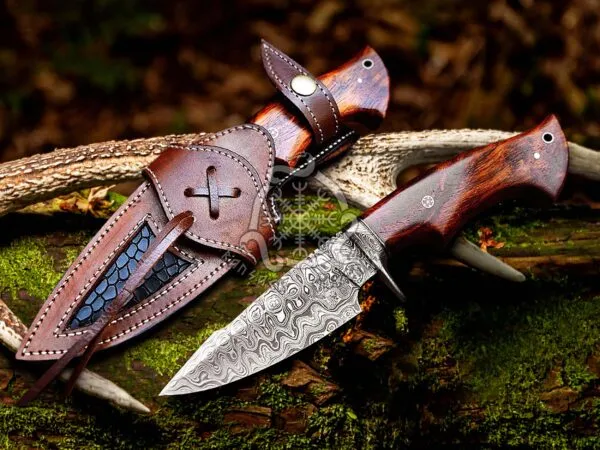 Damascus Skinner Knife, Hand-Forged, 9.7″ Overall, Walnut Handle, Leather Sheath (RK-331)
