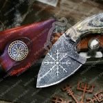 Damascus Skinner Knife — Hand-Forged, Walnut Handle