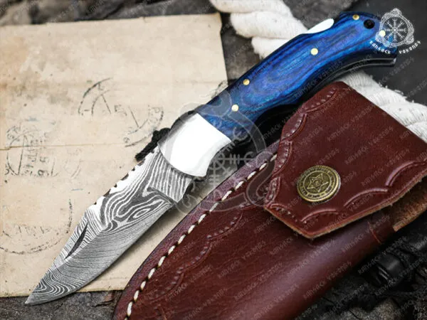 Damascus Folding Pocket Knife — Hand-Forged, 6.5" Overall, Hardwood Handle, Leather Sheath — Pattern 3