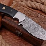 Damascus knives