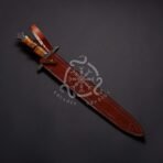 Viking Sword — Hand-Forged Damascus, Olive Wood Handle, Sheath Included - Image 3