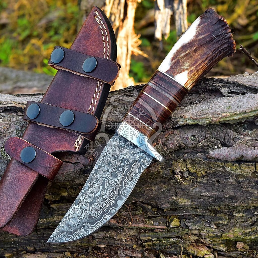 Damascus Skinner Knife — Hand-Forged, Stag Horn Handle, Leather Sheath (RK-496)