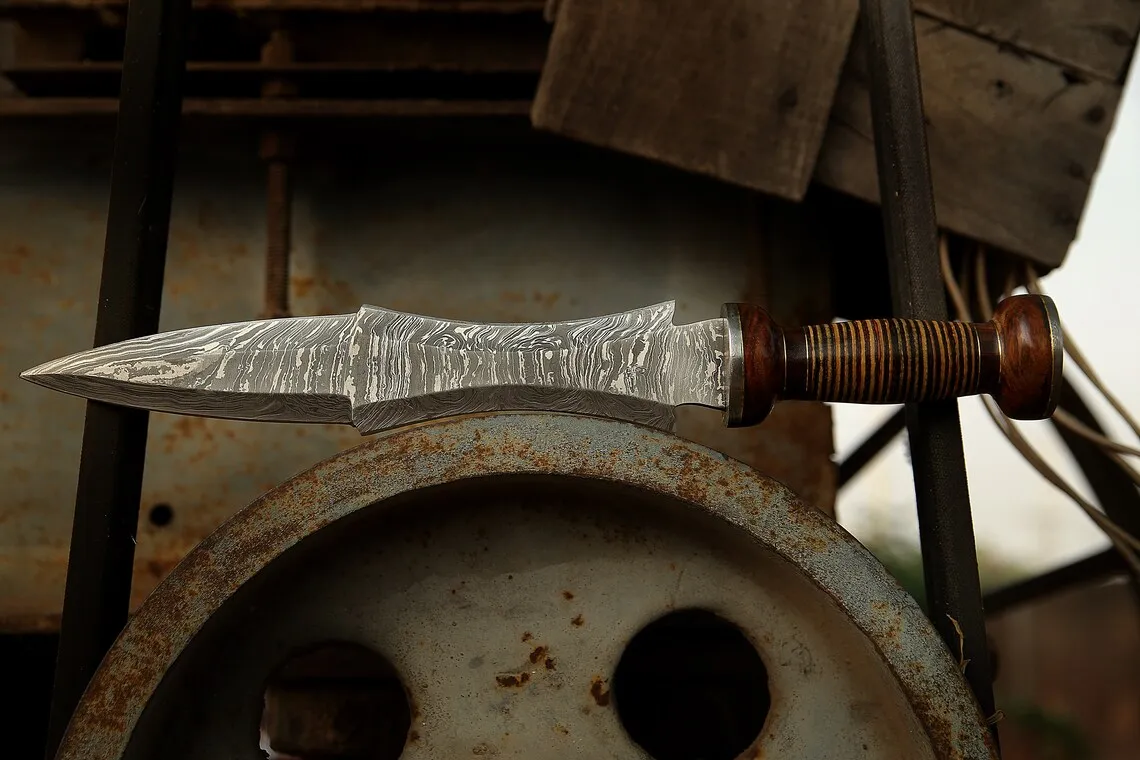 Damascus Dagger Knife — Hand-Forged, Rosewood Handle, Leather Sheath (RK-477) - view 2