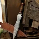 Damascus Dagger Knife — Hand-Forged, Rosewood Handle, Leather Sheath — Pattern 2 (RK-477)