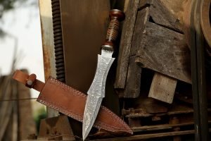 Damascus Dagger Knife, Hand-Forged, Rosewood Handle, Leather Sheath (RK-477)