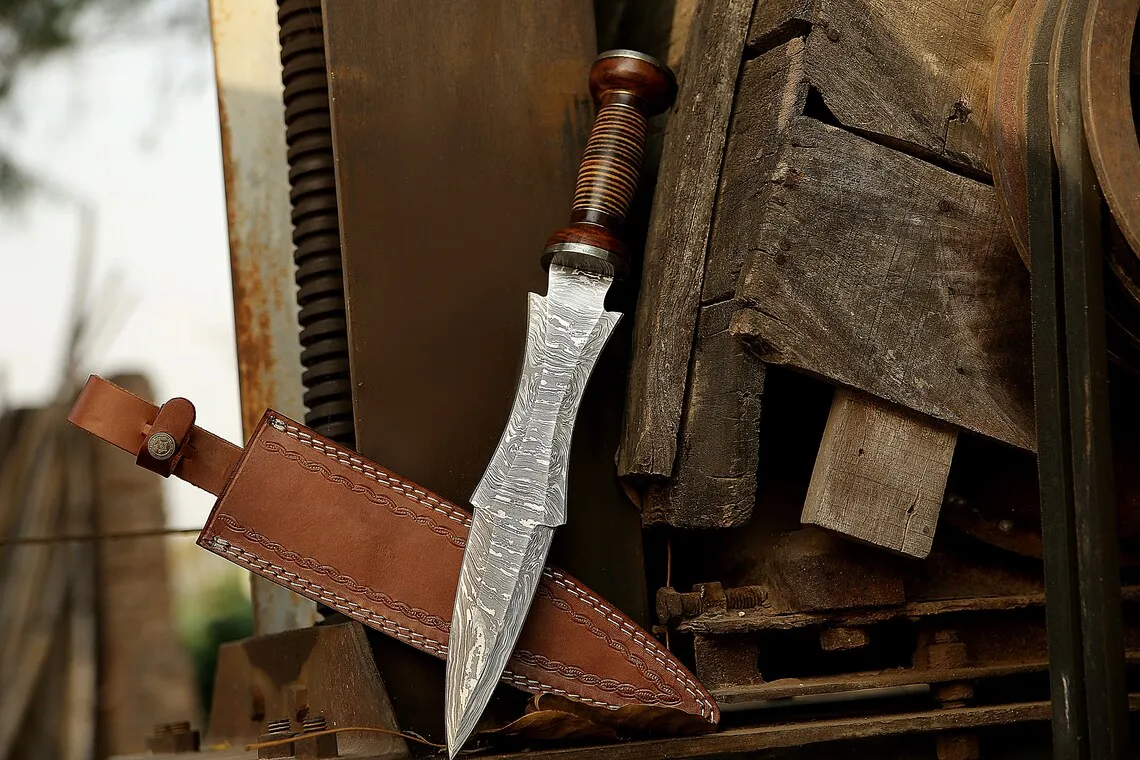 il_1140xN.4747718252_gxr3 Damascus Dagger Knife — Hand-Forged, Rosewood Handle, Leather Sheath (RK-477)