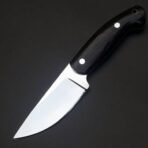 Damascus Fixed Blade Knife — Hand-Forged, Stag Horn Handle, Leather Sheath
