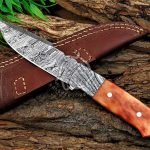 Damascus Skinner Knife — Hand-Forged, 8.6" Overall, Camel Bone Handle, Leather Sheath