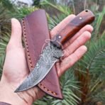 Damascus Skinner Knife — Hand-Forged, 7.5" Overall, Rosewood Handle, Leather Sheath