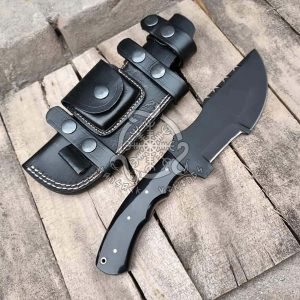 Damascus Tracker Knife, Hand-Forged, 11″ Overall, Buffalo Horn Handle, Leather Sheath