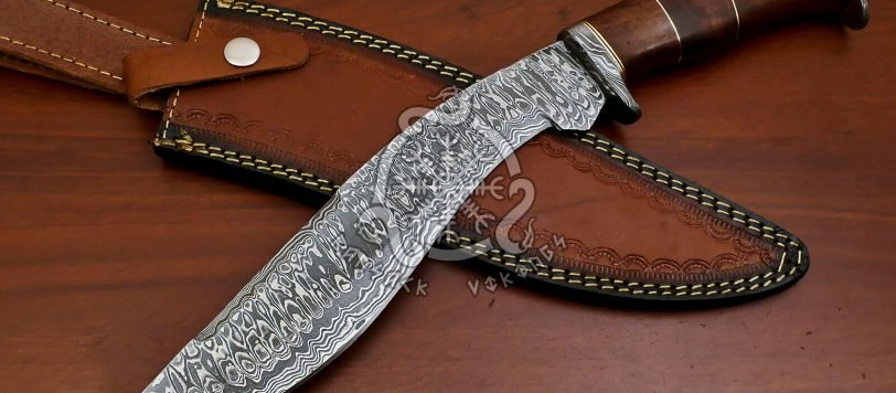 Damascus Kukri Knife, Hand-Forged, Stag Horn Handle, Leather Sheath