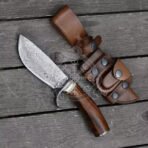 Damascus Bowie Knife — Hand-Forged, Stag Horn Handle, Leather Sheath – Style 2