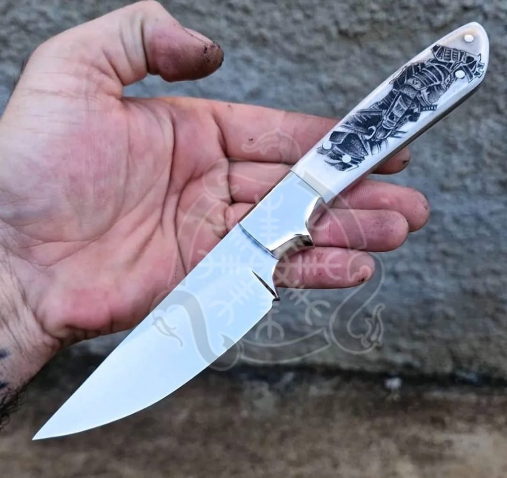 Damascus Hunting Knife — Hand-Forged, Bone Handle, Leather Sheath | Engraving Available – Style 2