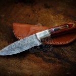 Damascus Skinner Knife — Hand-Forged, Stag Horn Handle, Leather Sheath – Style 2