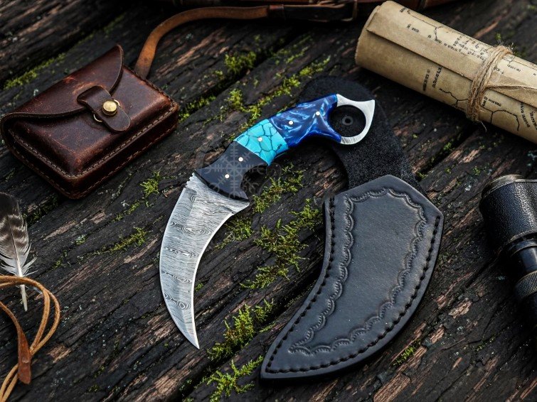 Damascus Karambit Knife, Hand-Forged, 9″ Overall, Resin Handle, Leather Sheath | Engraving Available