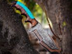 Damascus Tracker Knife — Hand-Forged, Rosewood Handle, Leather Sheath | Engraving Available - Image 3