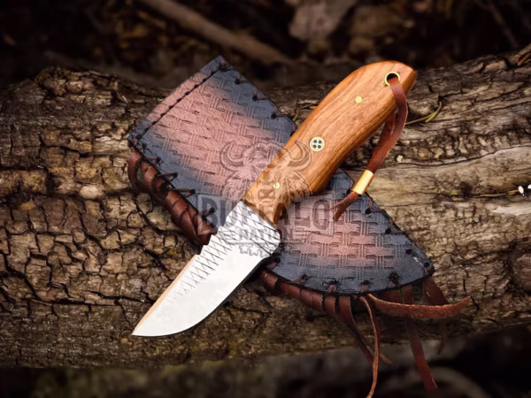 Clearance Sale-Lot Of 8 Damascus Steel Skinners